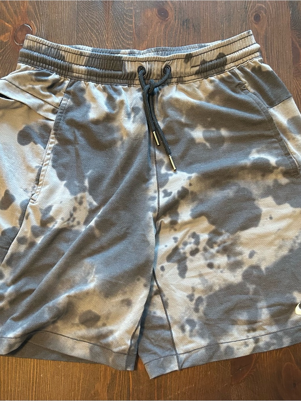 Nike Gray Dri-FIT Yoga Shorts Men’s XS